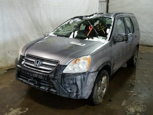 JHLRD78515C048135 - 2005 HONDA CR-V LX GRAY photo 2