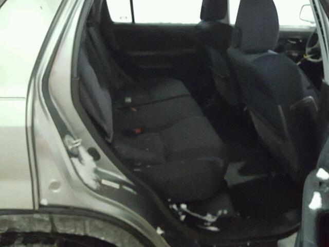 JHLRD78515C048135 - 2005 HONDA CR-V LX GRAY photo 6