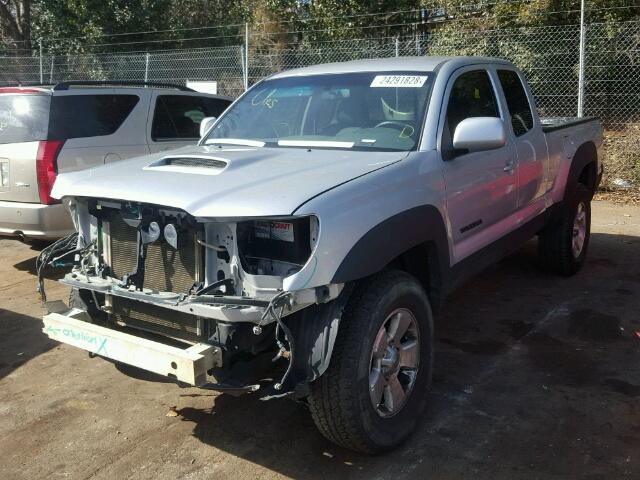 5TEUU42N77Z433542 - 2007 TOYOTA TACOMA ACC SILVER photo 2