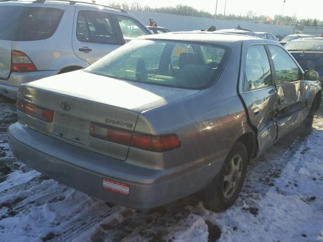 JT2BG28K2W0122687 - 1998 TOYOTA CAMRY LE BEIGE photo 4