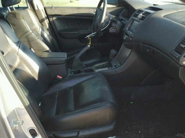 1HGCM56735A055936 - 2005 HONDA ACCORD EX SILVER photo 5