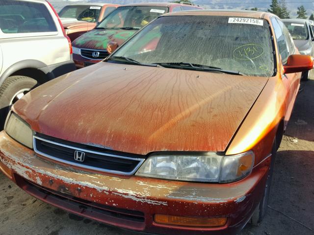 1HGCD5606VA110737 - 1997 HONDA ACCORD SE ORANGE photo 2