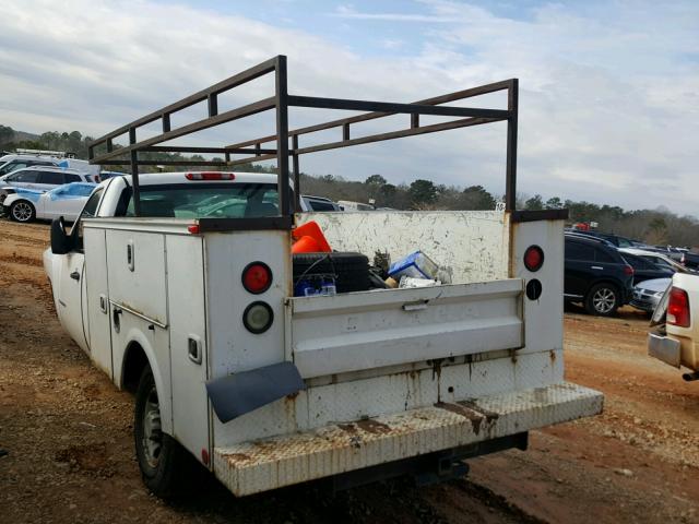 1GBHC24K87E562604 - 2007 CHEVROLET SILVERADO WHITE photo 3