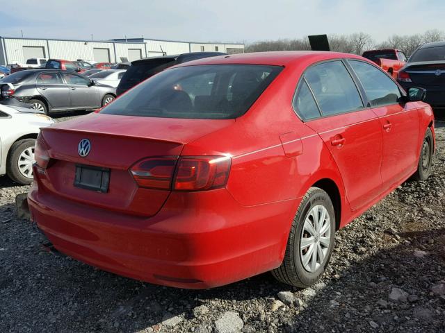 3VW2K7AJ2DM390487 - 2013 VOLKSWAGEN JETTA BASE RED photo 4