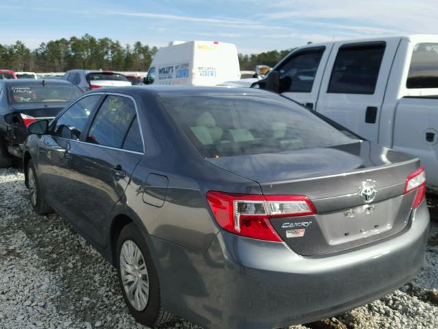 4T1BF1FK5DU710558 - 2013 TOYOTA CAMRY L GRAY photo 3