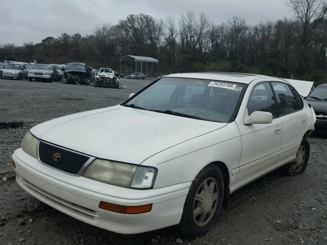 4T1BF12B3TU077868 - 1996 TOYOTA AVALON XL WHITE photo 2