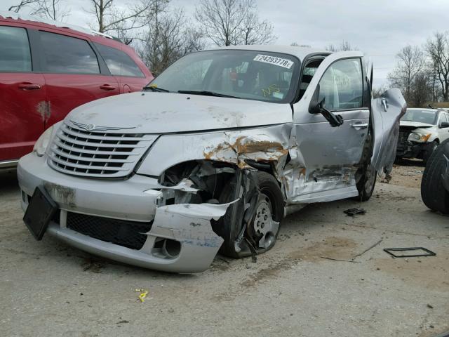 3A8FY48B98T203010 - 2008 CHRYSLER PT CRUISER SILVER photo 2