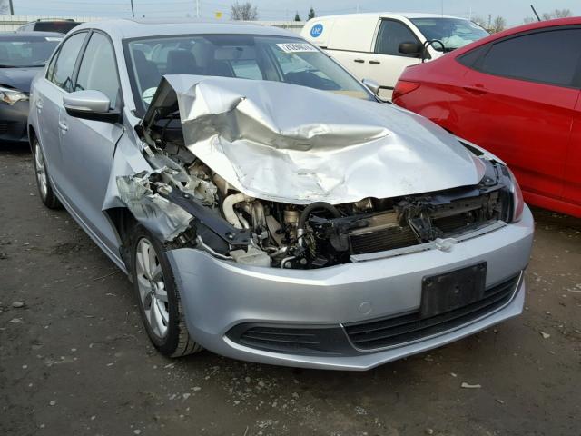 3VWD17AJ5EM291210 - 2014 VOLKSWAGEN JETTA SE SILVER photo 1