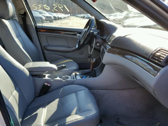 WBAET37493NJ32542 - 2003 BMW 325 I GRAY photo 5