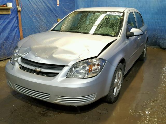 1G1AL58H497210231 - 2009 CHEVROLET COBALT LT SILVER photo 2