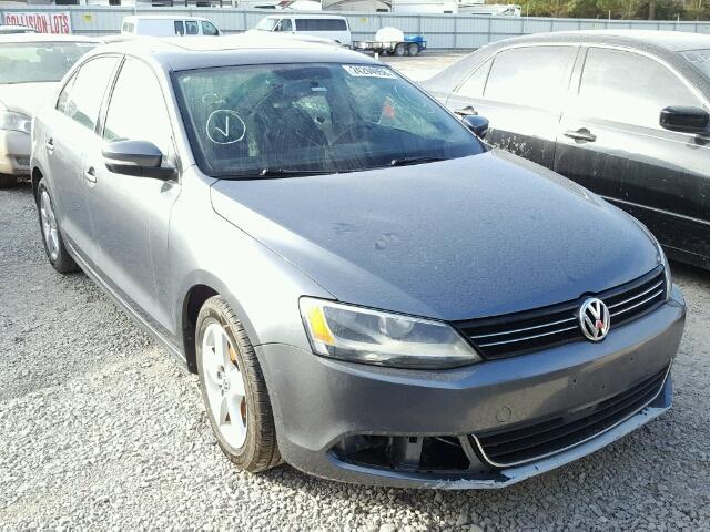 3VWLL7AJ8EM405335 - 2014 VOLKSWAGEN JETTA TDI GRAY photo 1