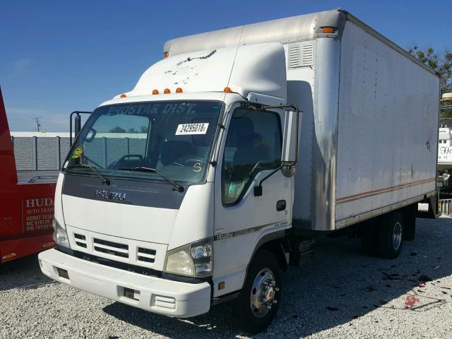 JALC4B16367009256 - 2006 ISUZU NPR WHITE photo 2