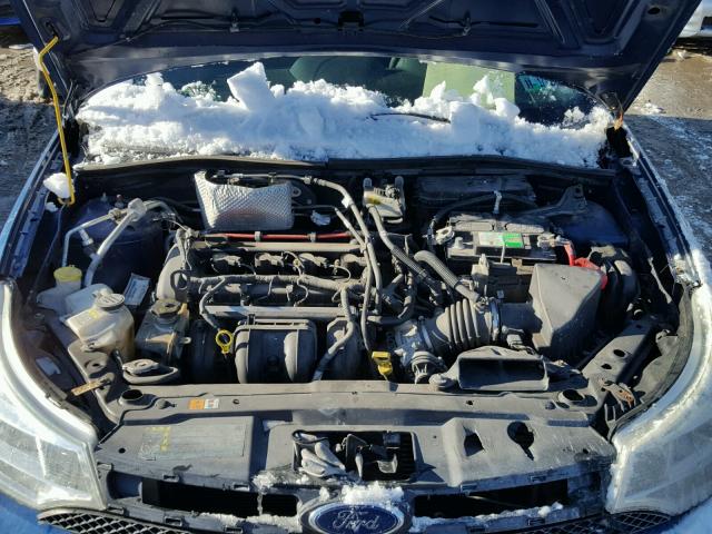 1FAHP35N88W263114 - 2008 FORD FOCUS SE BLUE photo 7