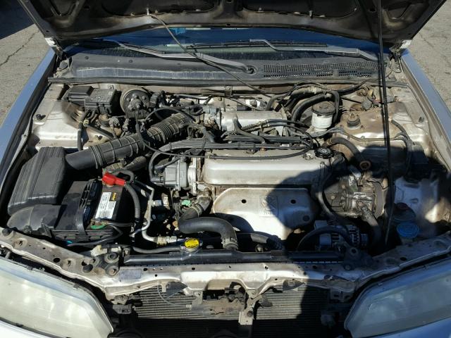 1HGCD563XTA060139 - 1996 HONDA ACCORD LX TAN photo 7