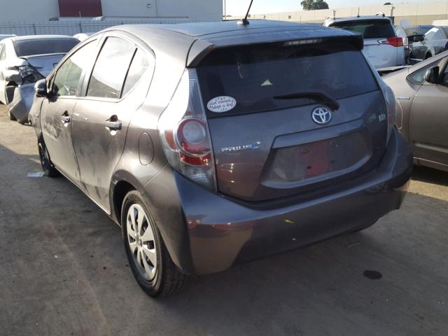 JTDKDTB39D1550318 - 2013 TOYOTA PRIUS C GRAY photo 3