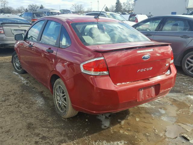 1FAHP3FN0BW168830 - 2011 FORD FOCUS SE RED photo 3