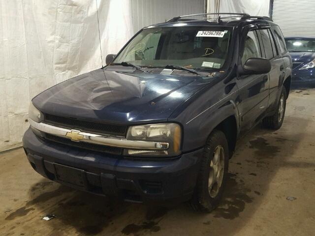 1GNDT13S872282955 - 2007 CHEVROLET TRAILBLAZE BLUE photo 2