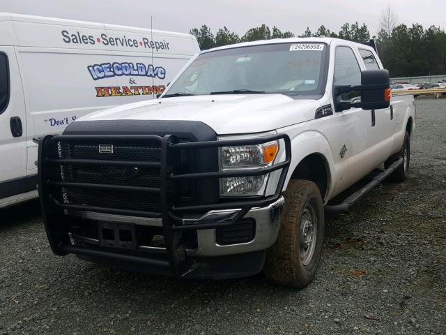 1FT7W2BT2FEA62530 - 2015 FORD F250 SUPER WHITE photo 2