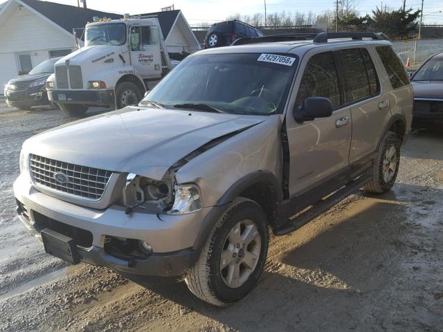 1FMZU73K45ZA56975 - 2005 FORD EXPLORER X SILVER photo 2