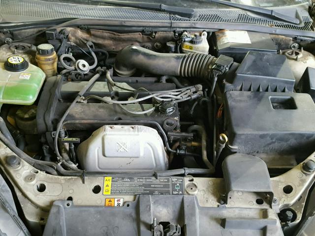 1FAFP36321W104616 - 2001 FORD FOCUS SE TAN photo 7