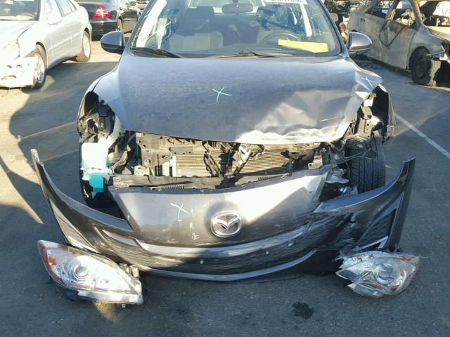 JM1BL1U64B1477564 - 2011 MAZDA 3 S CHARCOAL photo 9