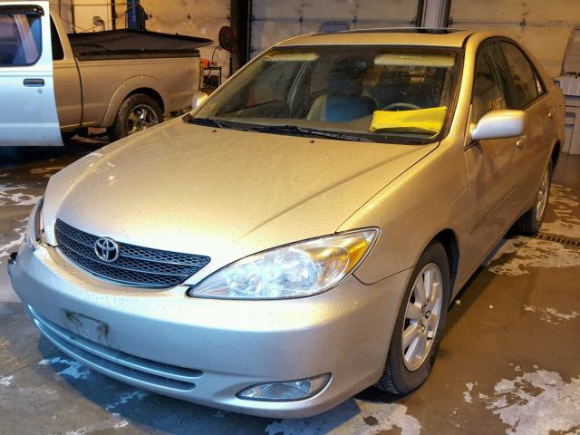 4T1BF32K34U583908 - 2004 TOYOTA CAMRY LE BEIGE photo 2