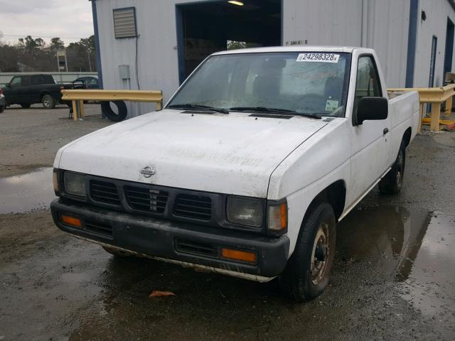 1N6SD11S1SC423249 - 1995 NISSAN TRUCK E/XE WHITE photo 2