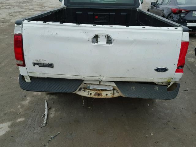 1FTRF172X3NA70471 - 2003 FORD F150 WHITE photo 6