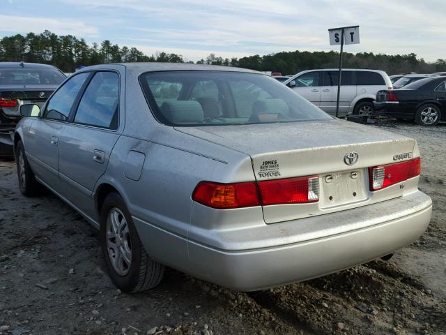 4T1BF28K2YU104238 - 2000 TOYOTA CAMRY LE SILVER photo 3