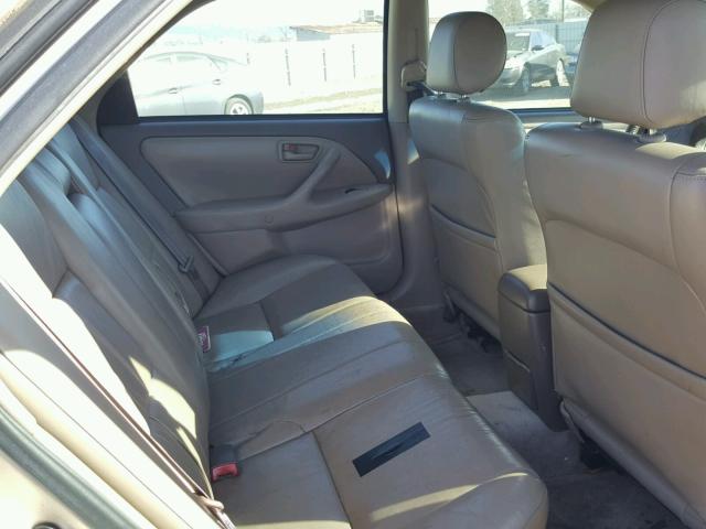 JT2BF28K3W0112303 - 1998 TOYOTA CAMRY LE BEIGE photo 6