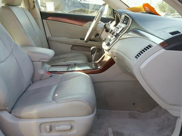 4T1BK3DB0CU462518 - 2012 TOYOTA AVALON BAS WHITE photo 5