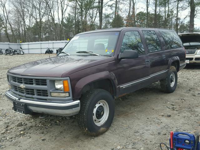 1GNGK26RXVJ392567 - 1997 CHEVROLET SUBURBAN K BURGUNDY photo 2