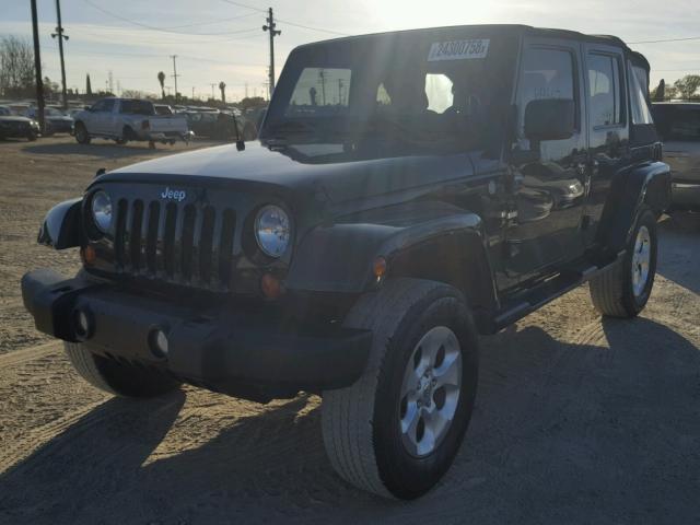 1C4BJWEG2DL521112 - 2013 JEEP WRANGLER U BLACK photo 2