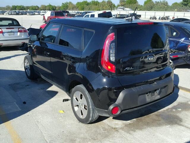 KNDJN2A20F7119328 - 2015 KIA SOUL BLACK photo 3