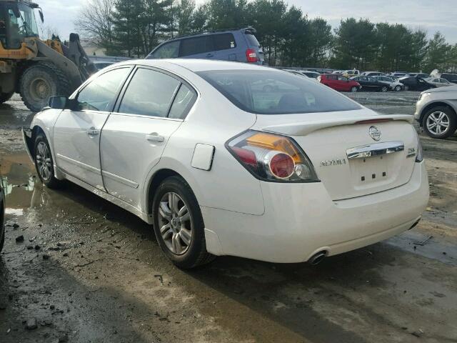 1N4AL2AP1BC134459 - 2011 NISSAN ALTIMA BAS WHITE photo 3