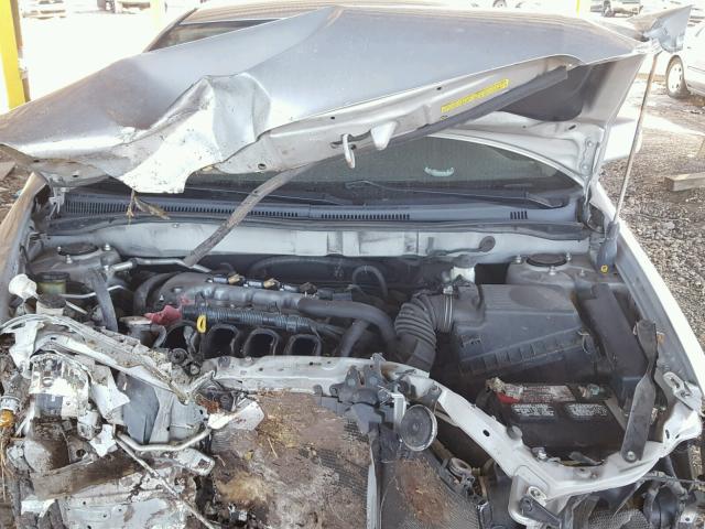 1NXBR30E06Z652500 - 2006 TOYOTA COROLLA CE SILVER photo 7