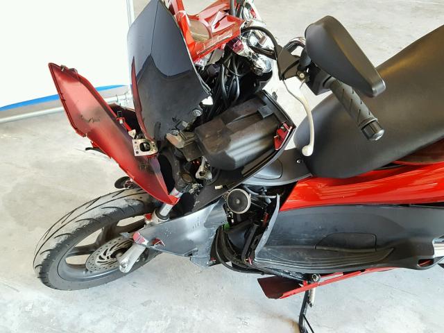 MLHKF1211D5001764 - 2013 HONDA PCX 150 RED photo 9