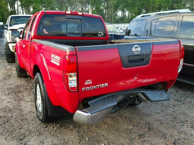 1N6AD06U06C411759 - 2006 NISSAN FRONTIER K RED photo 3