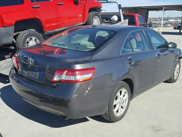 4T1BF3EK0BU776199 - 2011 TOYOTA CAMRY BASE GRAY photo 4