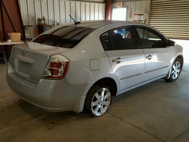 3N1AB61E18L637959 - 2008 NISSAN SENTRA 2.0 SILVER photo 4