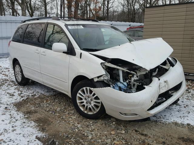 5TDYK4CC9AS338070 - 2010 TOYOTA SIENNA XLE WHITE photo 1