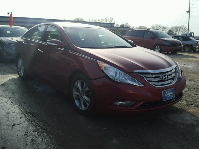 5NPEC4AC6DH523805 - 2013 HYUNDAI SONATA SE RED photo 1