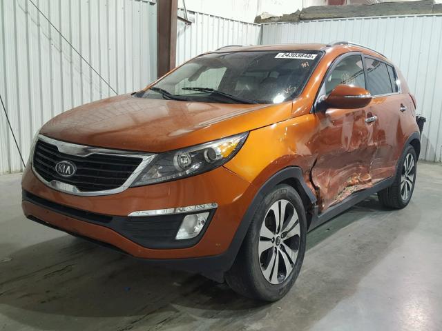 KNDPC3A29B7145085 - 2011 KIA SPORTAGE E ORANGE photo 2