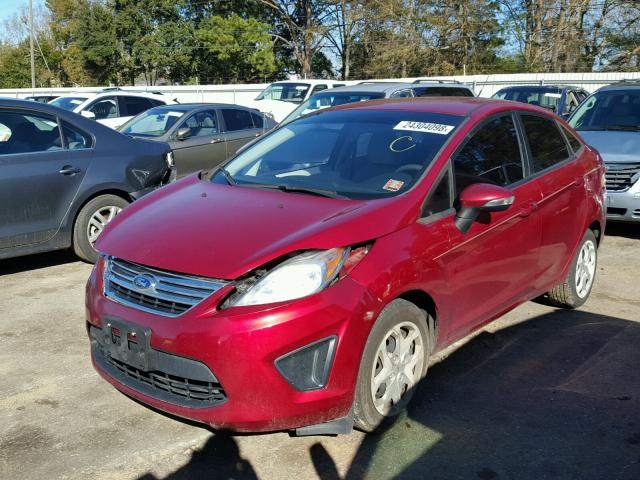 3FADP4BJ1DM213882 - 2013 FORD FIESTA SE RED photo 2