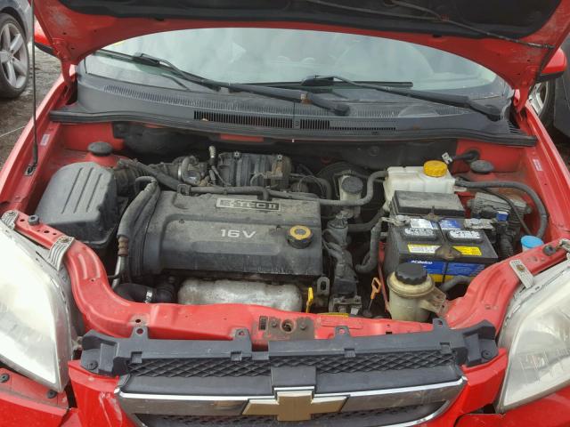 KL1TD56638B148502 - 2008 CHEVROLET AVEO BASE RED photo 7