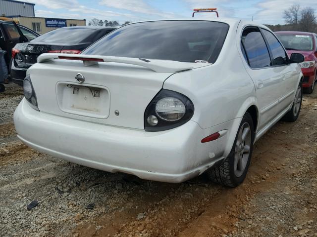 JN1DA31D02T411100 - 2002 NISSAN MAXIMA GLE WHITE photo 4