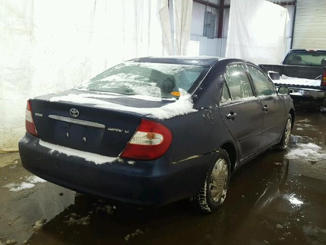 4T1BE32K13U242346 - 2003 TOYOTA CAMRY LE BLUE photo 4