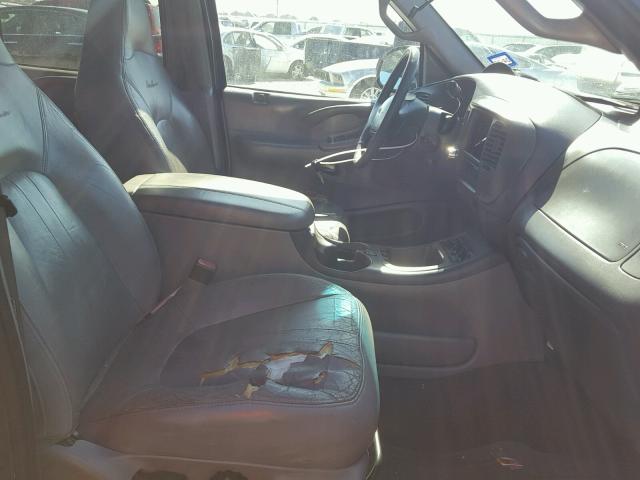 1FMEU17W21LB20128 - 2001 FORD EXPEDITION BLUE photo 5