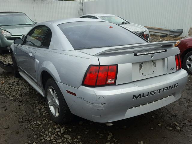 1FAFP4040YF304671 - 2000 FORD MUSTANG SILVER photo 3