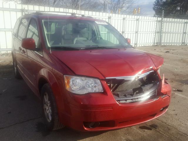 2A8HR54P68R762871 - 2008 CHRYSLER TOWN & COU RED photo 1